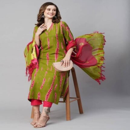 Gosriki Women Cotton Blend Kurti Pant Dupatta Se