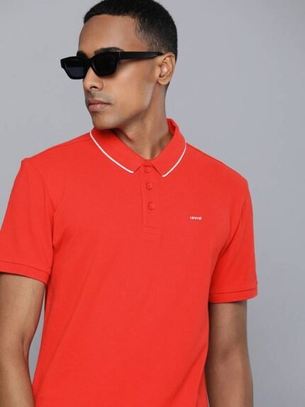 LEVI'S Solid Men Polo Neck Red T-Shirt